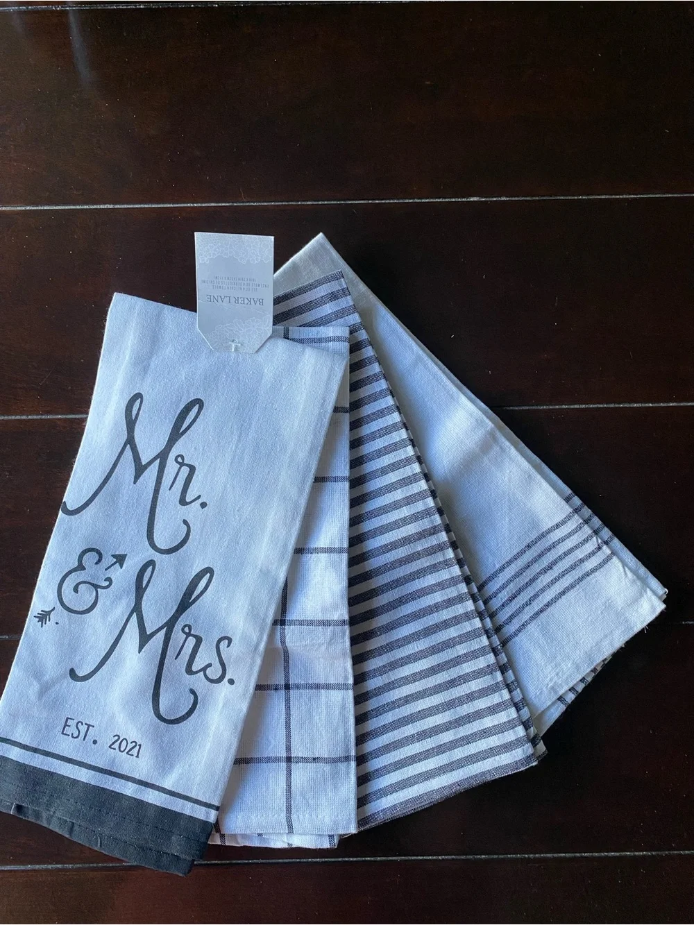 Park Lane White Cotton 'Mr. & Mrs.' 2021 Tea Towels set of 4
